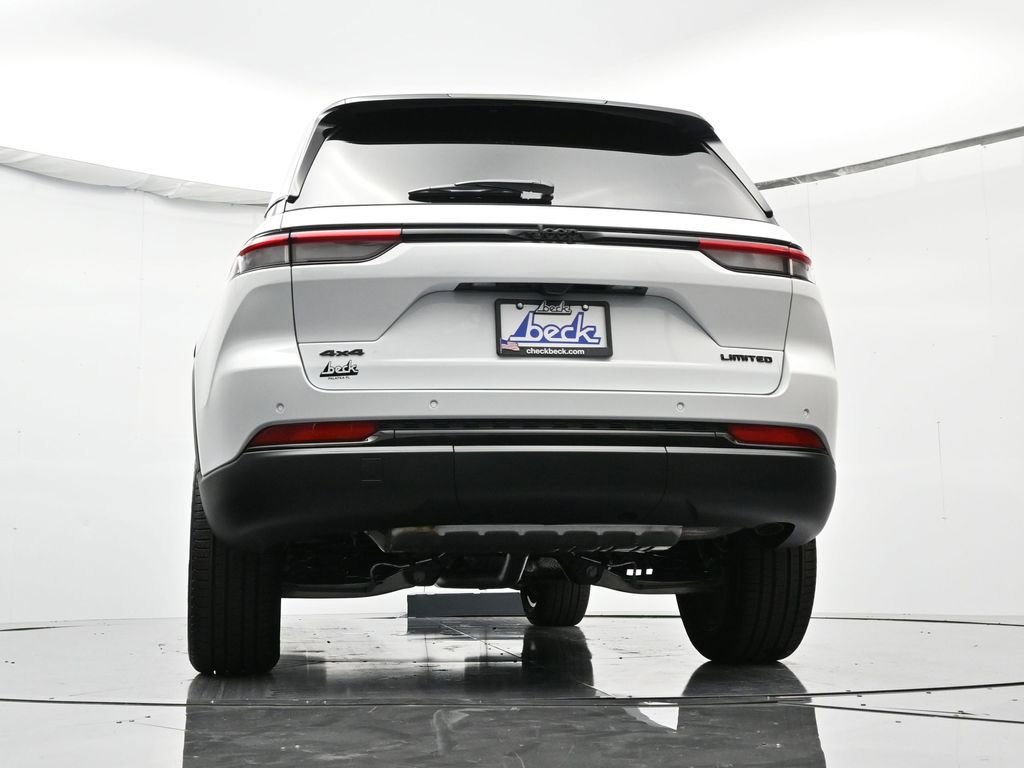 New 2025 Jeep Grand Cherokee Limited w/ Black Appearance Package image 52