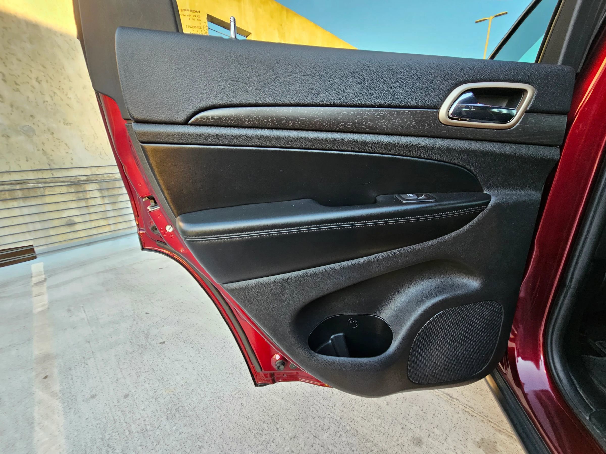 Used 2016 Jeep Grand Cherokee Laredo w/ Quick Order Package 23E image 20