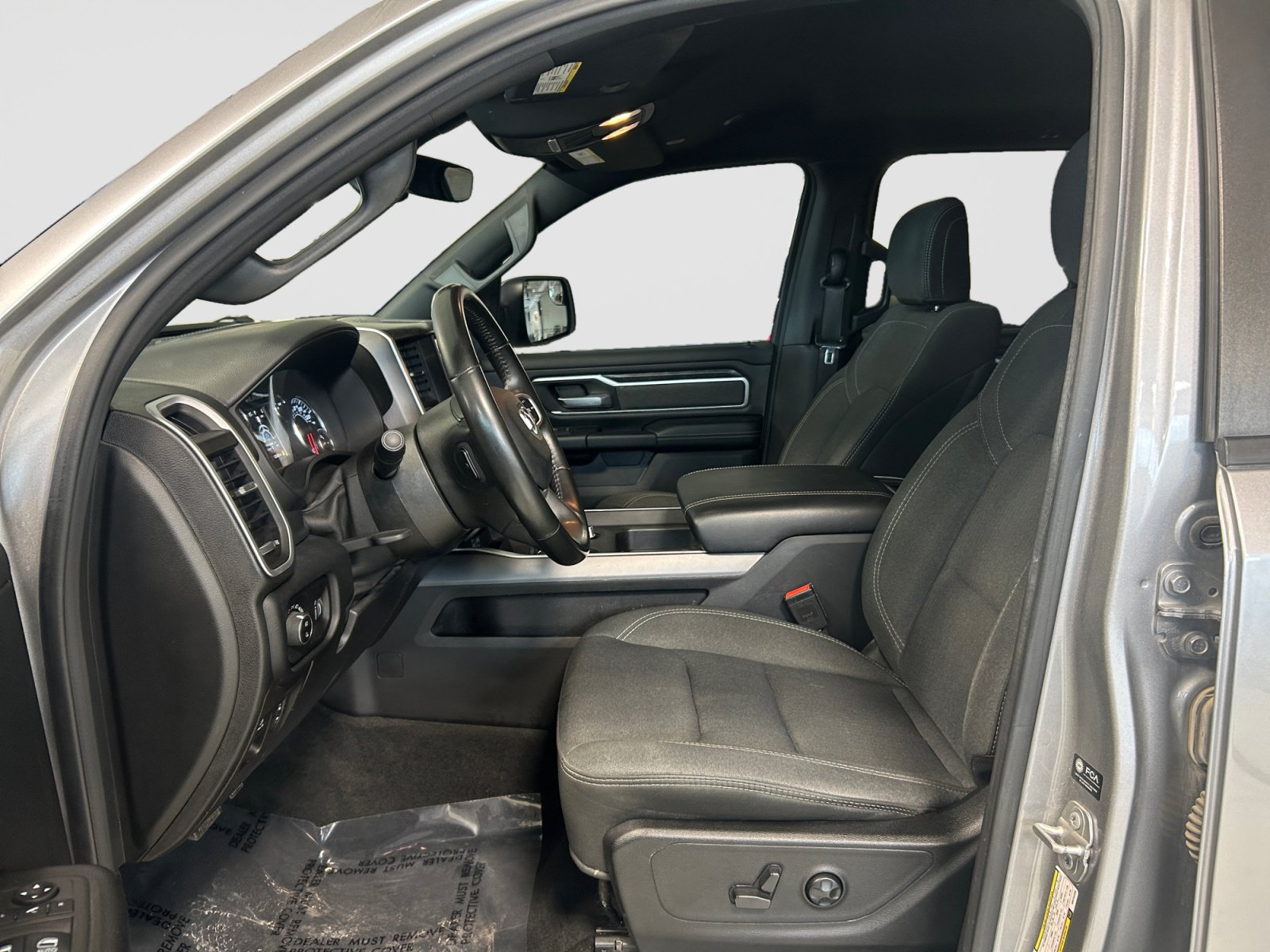 Used 2021 RAM 1500 Lone Star AWD/4WD image 10