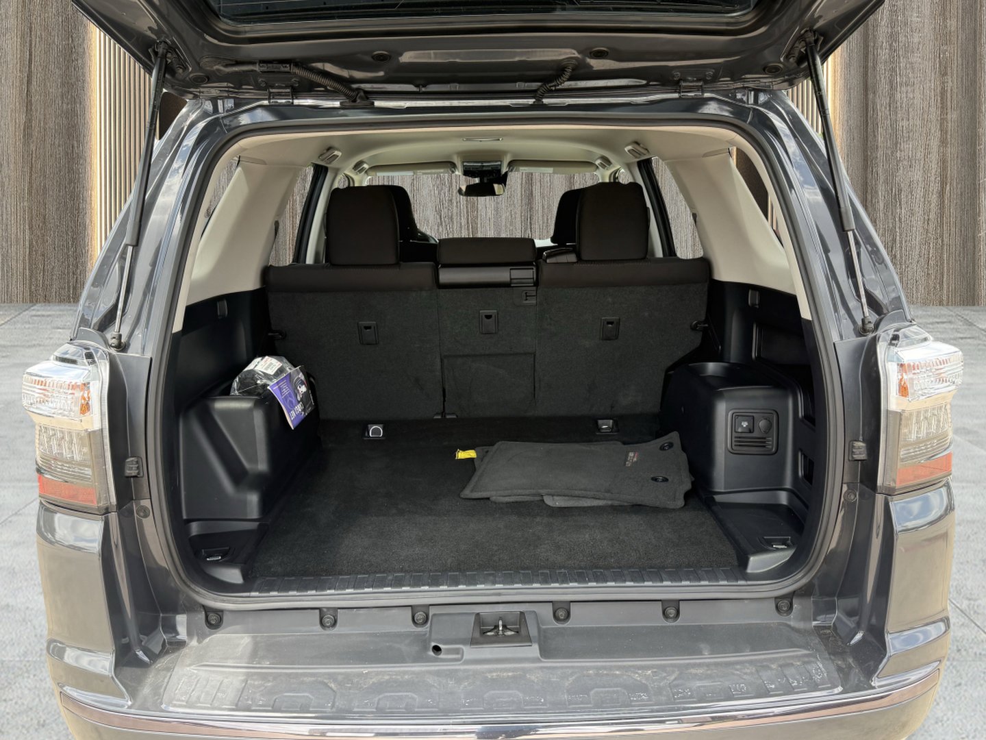 Used 2024 Toyota 4Runner TRD Off-Road image 14