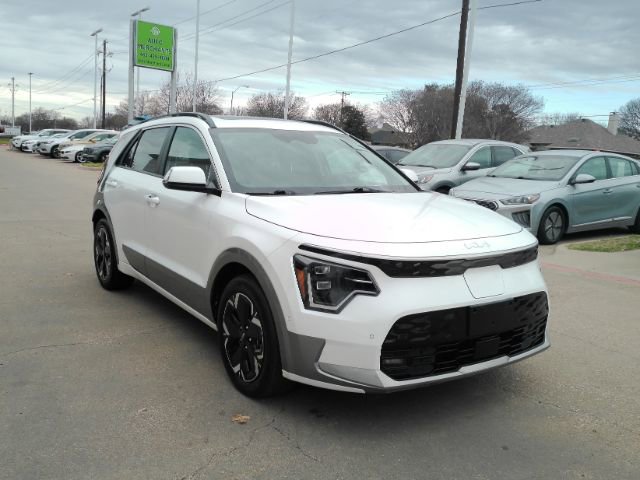 Used 2023 Kia Niro Wave w/ Wave Preserve Package image 4
