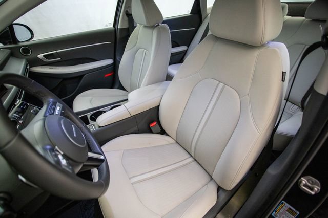 Used 2024 Hyundai Sonata SEL w/ Convenience Package image 19