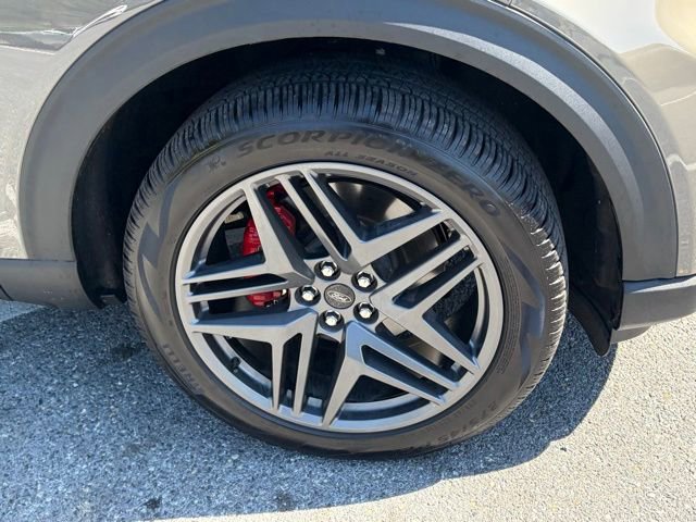 Used 2026 Ford Explorer ST w/ Sun And Sound Package image 10