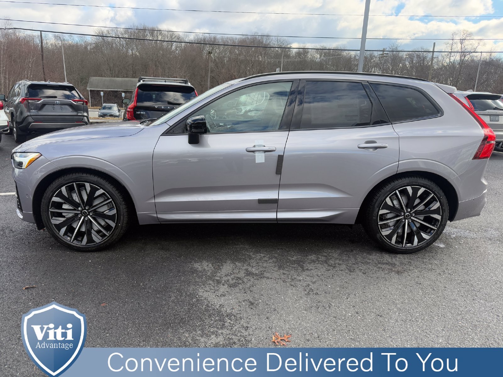 New 2026 Volvo XC60 B5 Ultra w/ Protection Package Premier AWD/4WD image 5