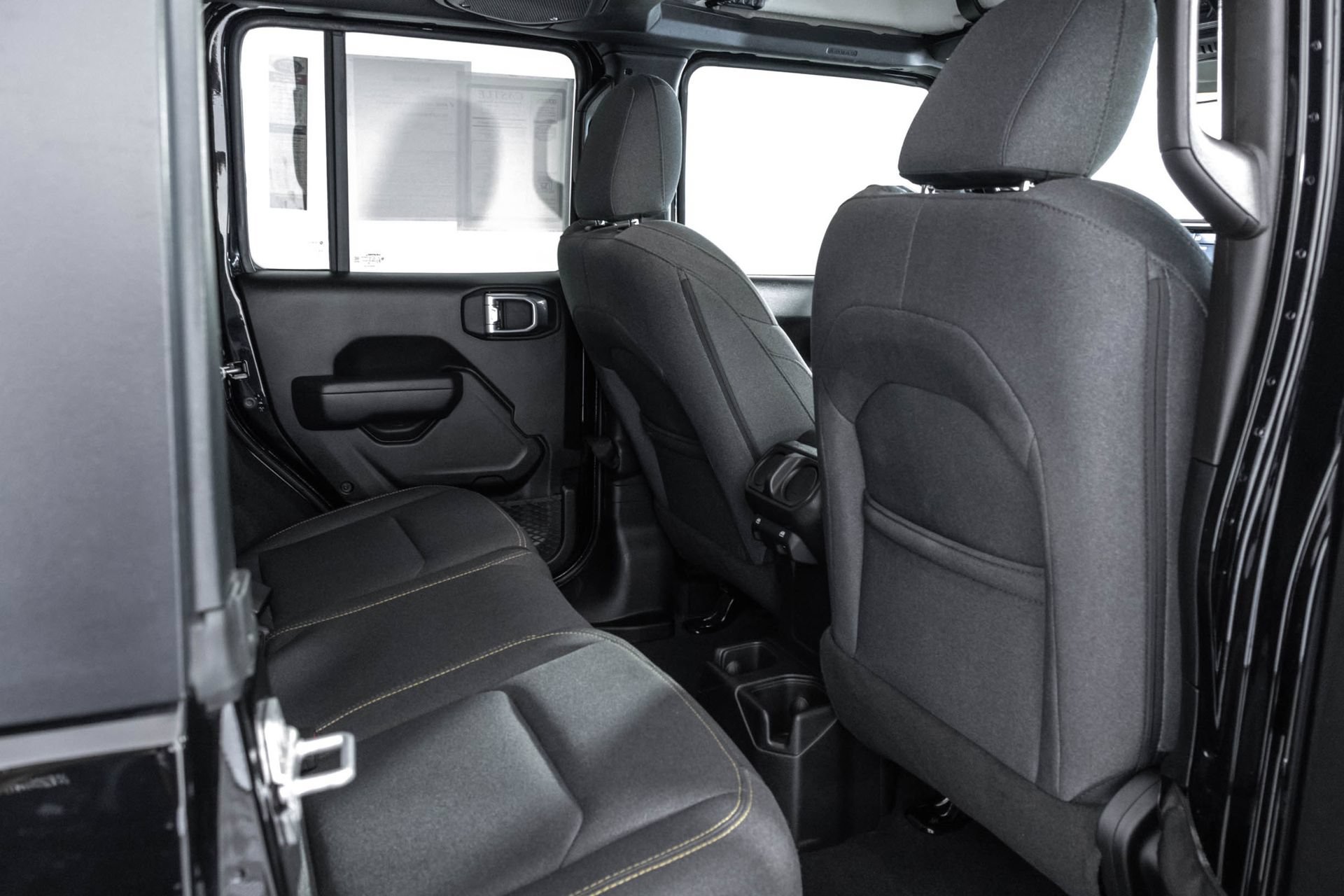 Used 2025 Jeep Wrangler Unlimited Sport AWD/4WD image 37