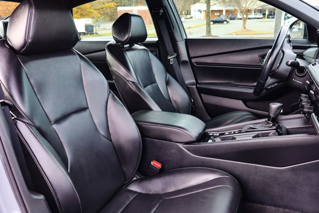 Used 2025 Honda Accord Sport image 28