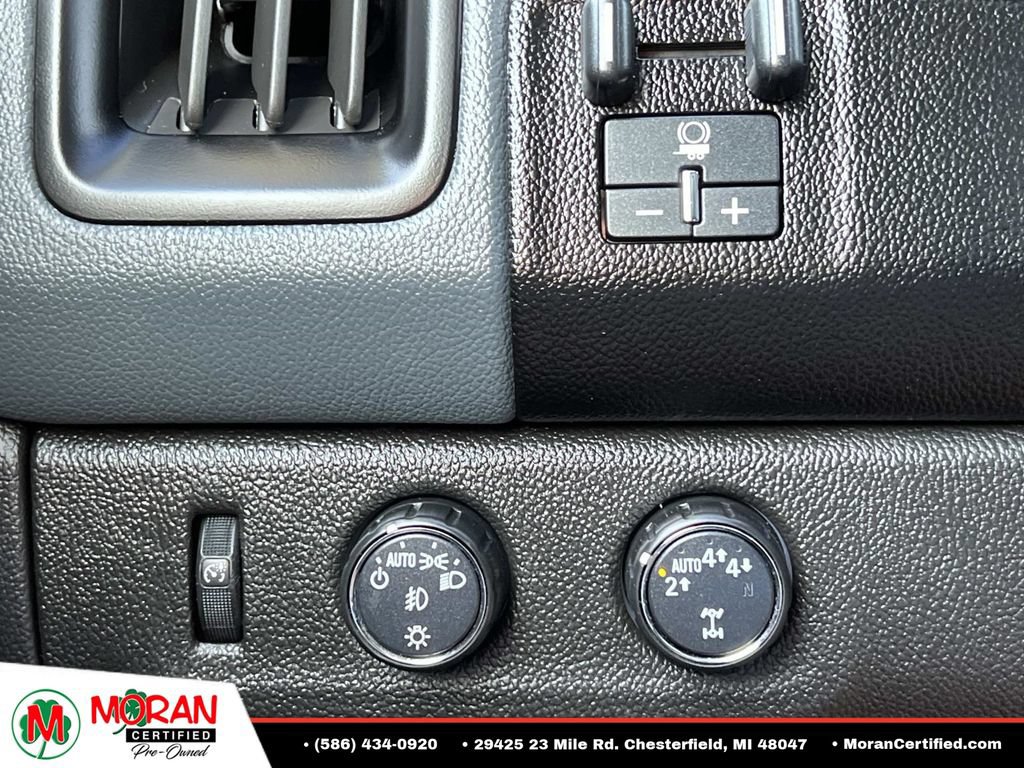 Used 2020 Chevrolet Colorado Z71 AWD/4WD image 28