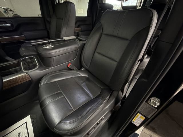 Used 2020 Chevrolet Silverado 2500 High Country w/ Z71 Off-Road Package AWD/4WD image 25