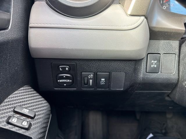 Used 2013 Toyota RAV4 LE image 16