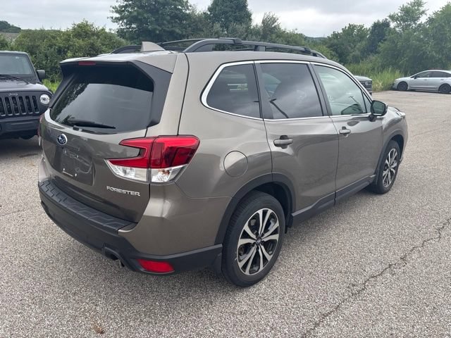Used 2021 Subaru Forester Limited w/ Popular Package #3 AWD/4WD image 3