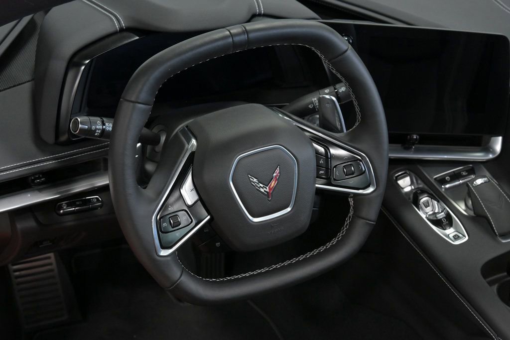 Used 2021 Chevrolet Corvette Stingray Preferred Conv w/ Z51 Performance Package RWD image 33