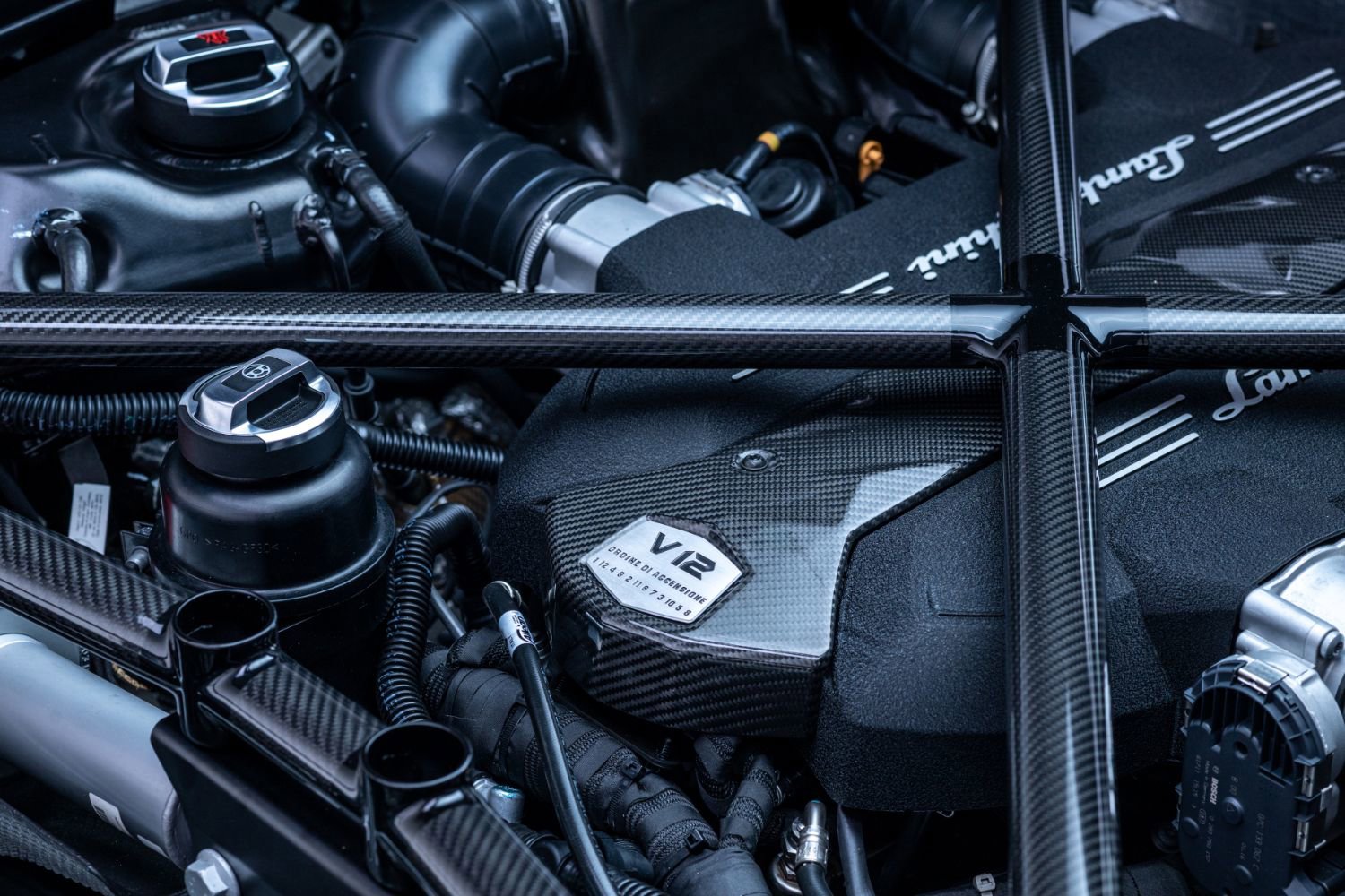 Used 2016 Lamborghini Aventador LP 750-4 Superveloce image 90