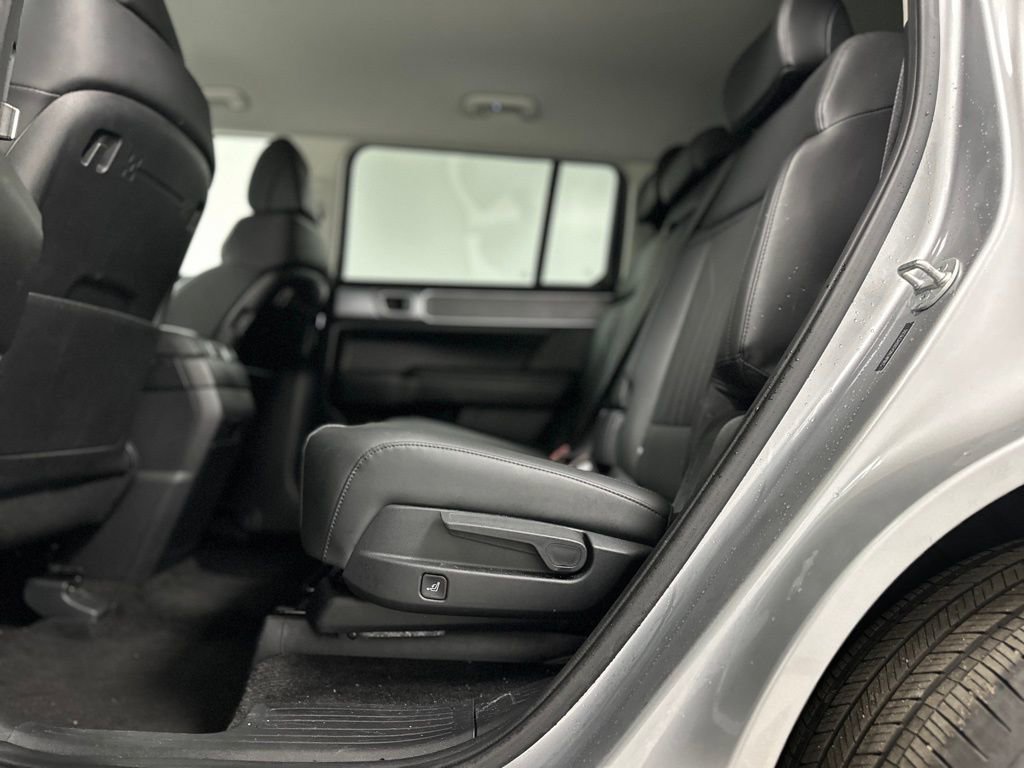 Used 2025 Hyundai Santa Fe SEL image 22