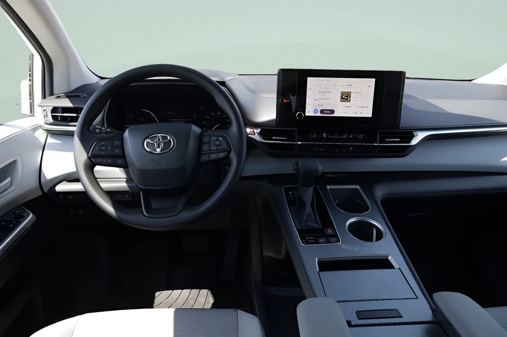 New 2026 Toyota Sienna LE FWD image 9
