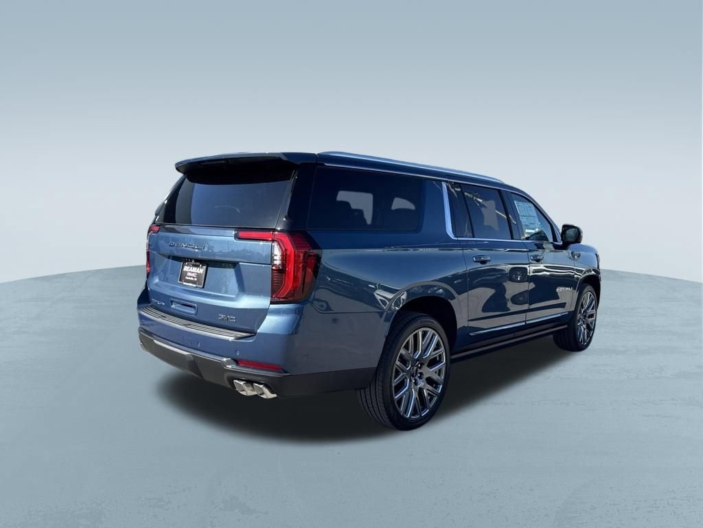 New 2026 GMC Yukon XL Denali Ultimate AWD/4WD image 9