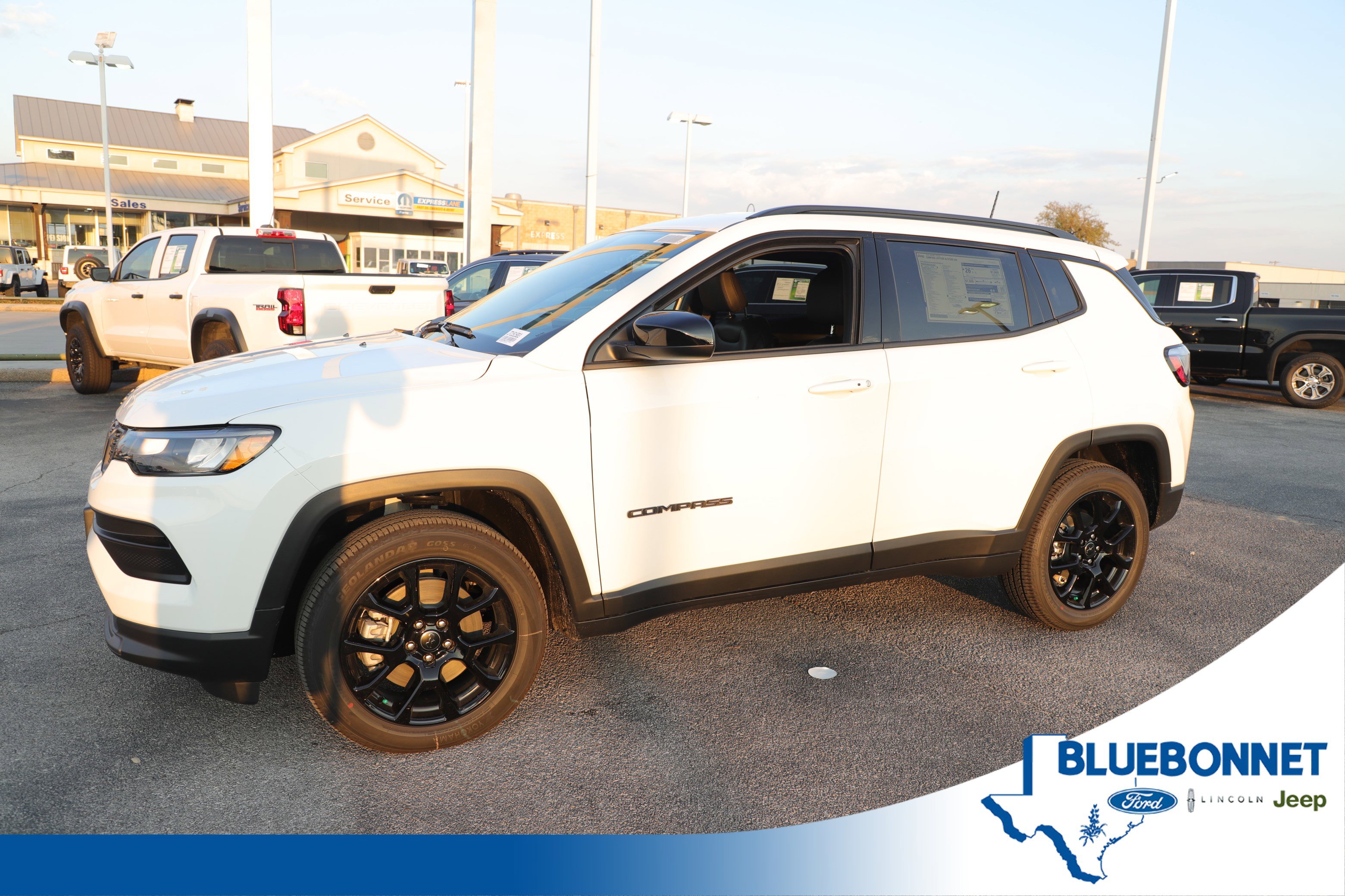 New 2026 Jeep Compass Latitude image 1