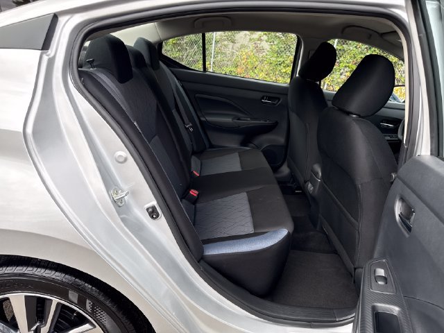 Used 2025 Nissan Versa SV w/ Trunk Package FWD image 10