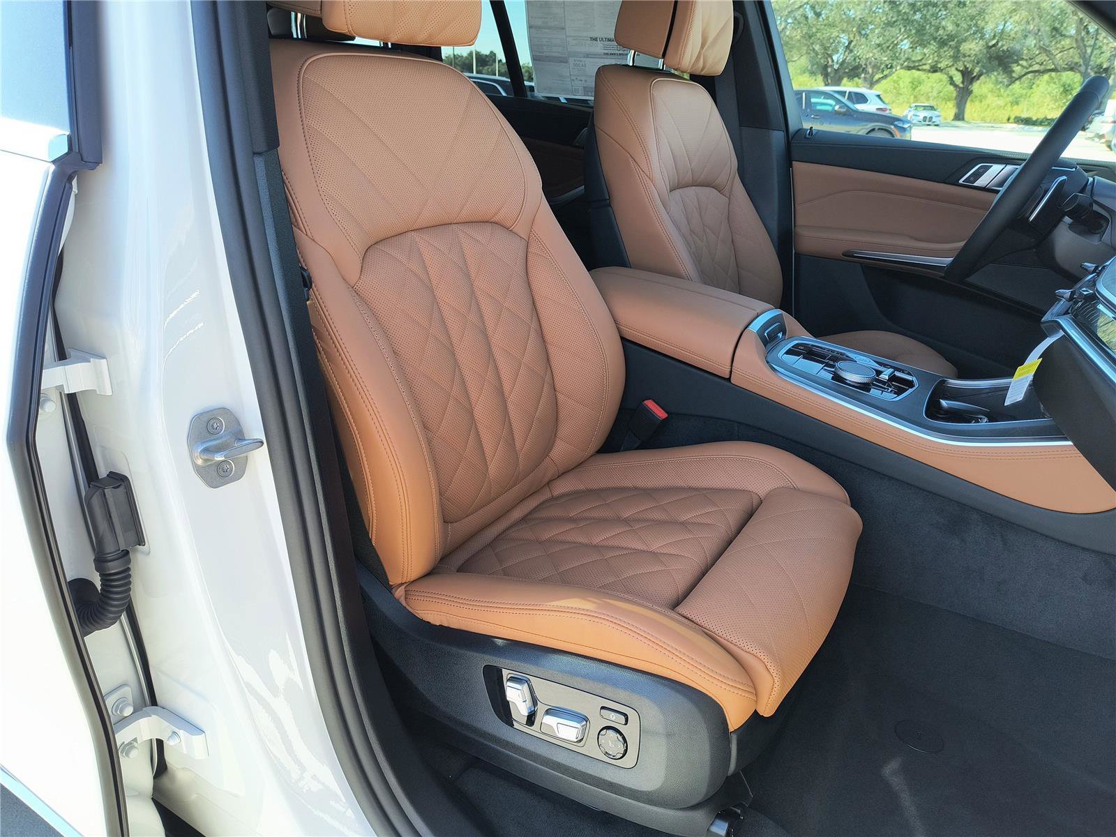 New 2026 BMW X5 sDrive40i image 13