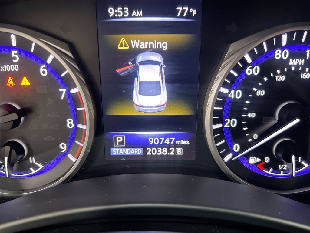 Used 2018 INFINITI Q60 3.0t Luxe w/ Sensory Package 3.0T Luxe AWD/4WD image 13