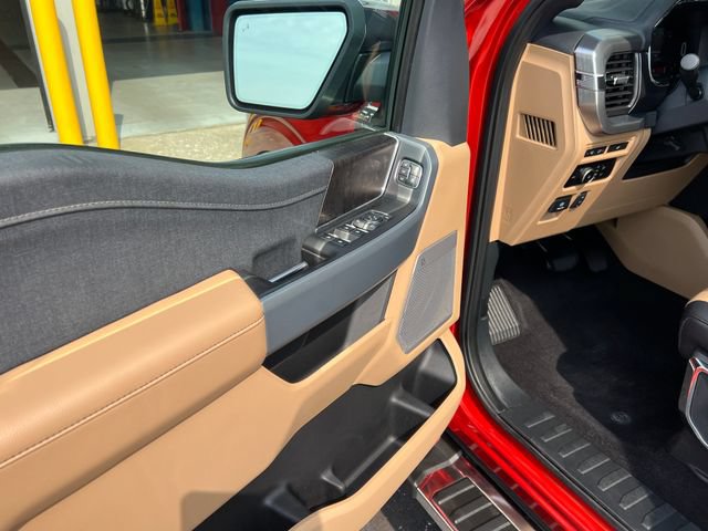 Used 2023 Ford F150 Lariat AWD/4WD image 14