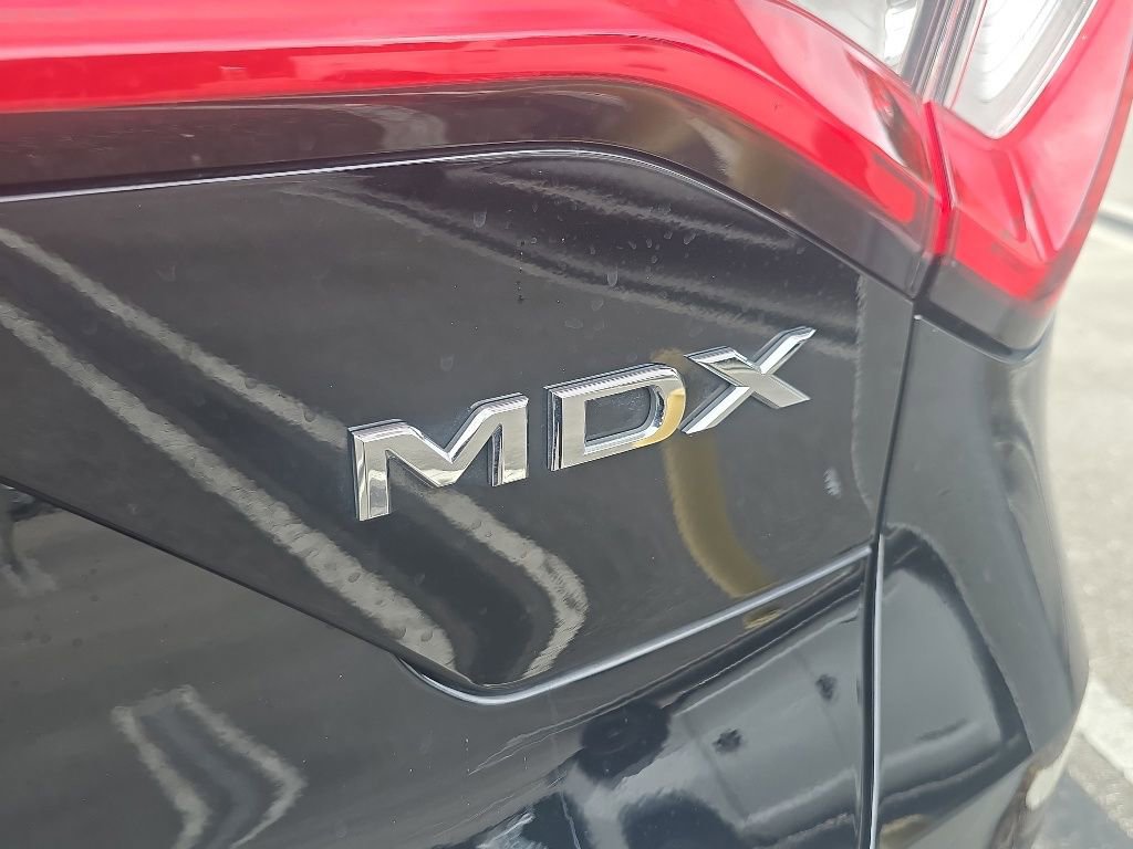 Certified 2024 Acura MDX SH-AWD w/ Technology Package image 9