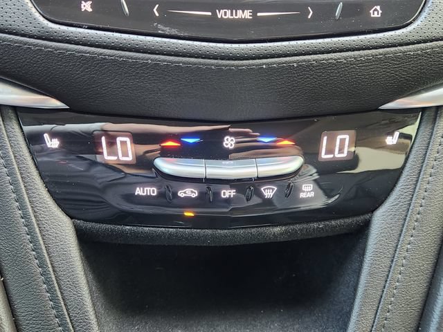 Used 2018 Cadillac XT5 Luxury w/ Driver Awareness Package FWD image 22