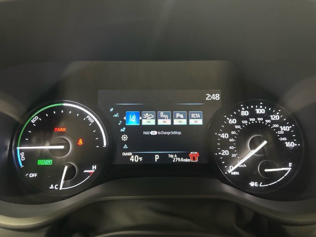 Used 2025 Toyota Sienna XLE image 23