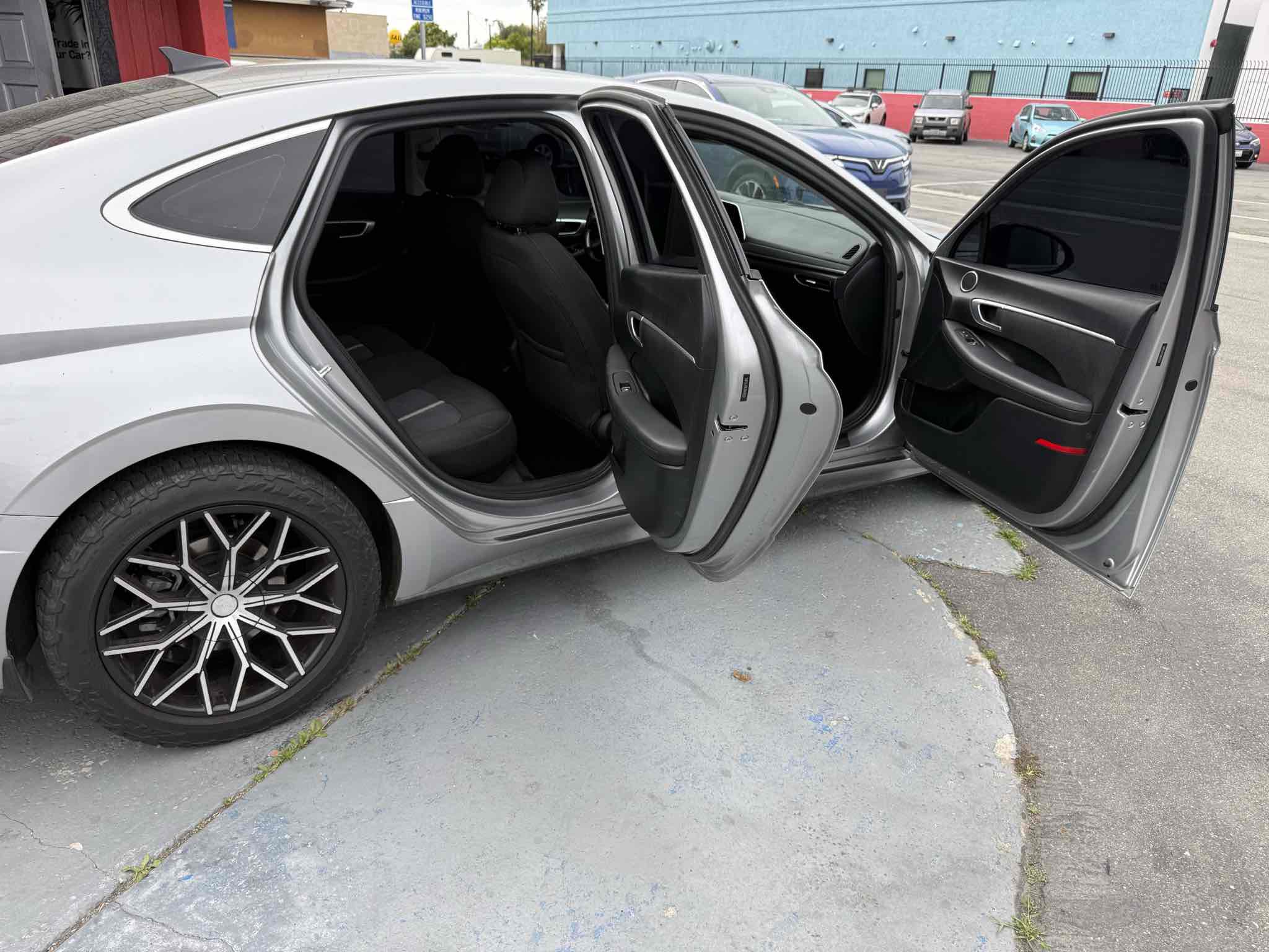 Used 2021 Hyundai Sonata SE FWD image 28