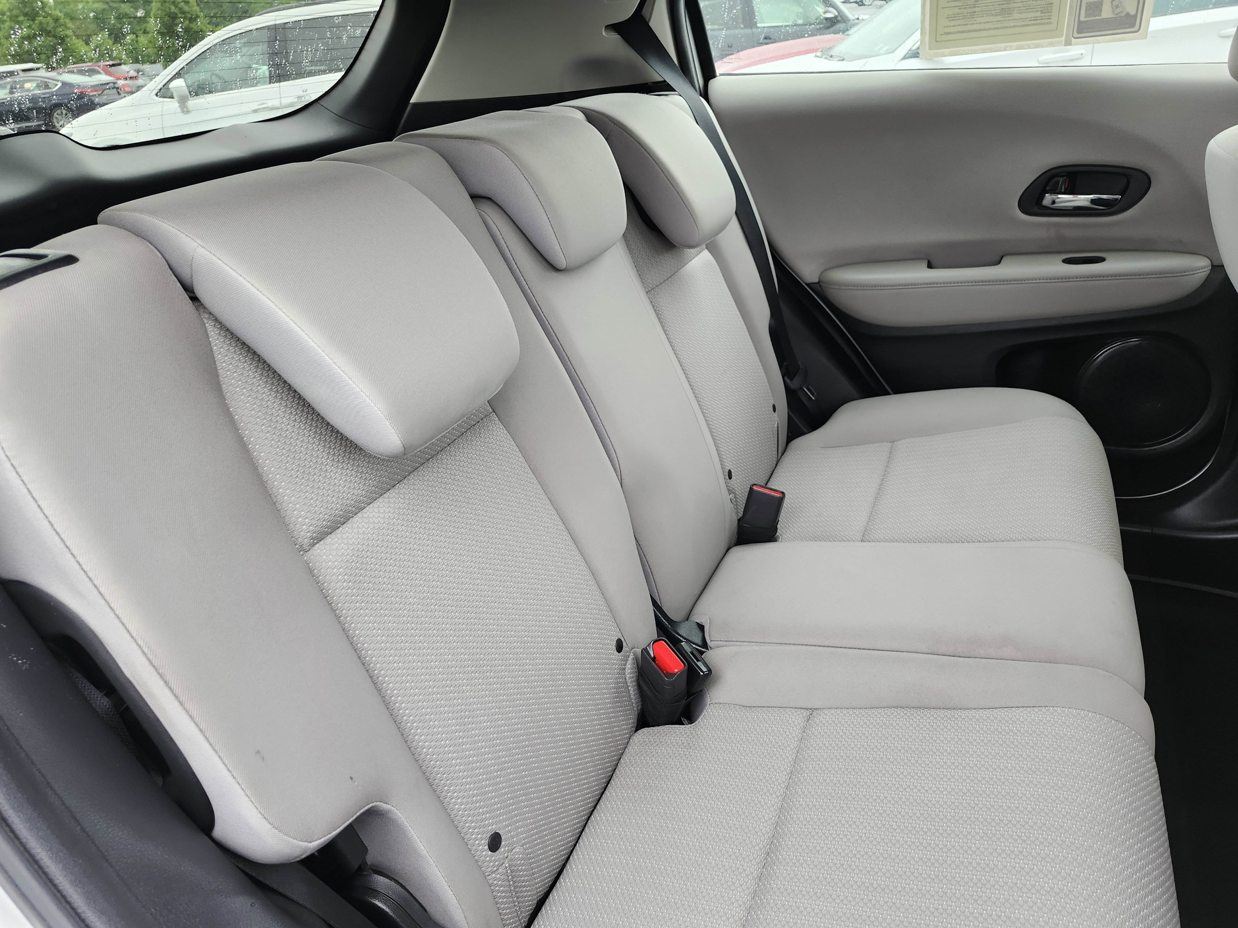Used 2016 Honda HR-V LX image 18