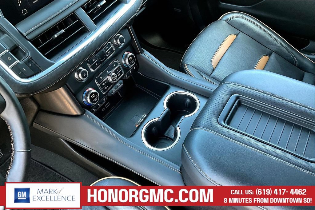 Used 2024 GMC Yukon AT4 w/ AT4 Premium Plus Package AWD/4WD image 18