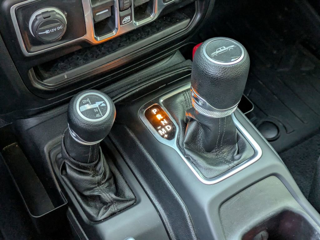 Used 2021 Jeep Gladiator Sport image 24