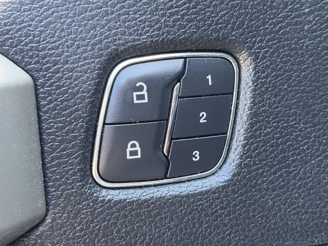 Used 2017 Ford F350 Lariat w/ Chrome Package AWD/4WD image 14