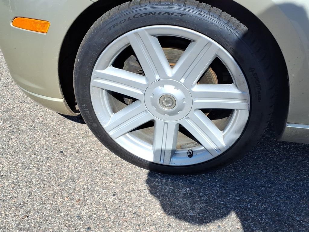 Used 2008 Chrysler Crossfire Limited image 8