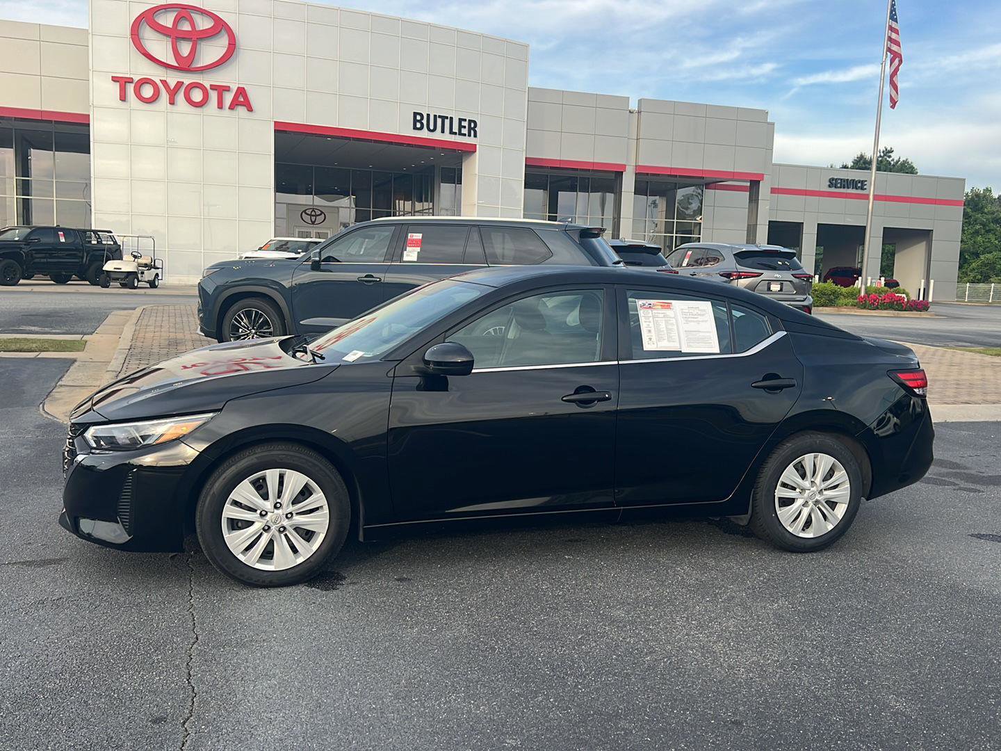 Used 2024 Nissan Sentra S image 3