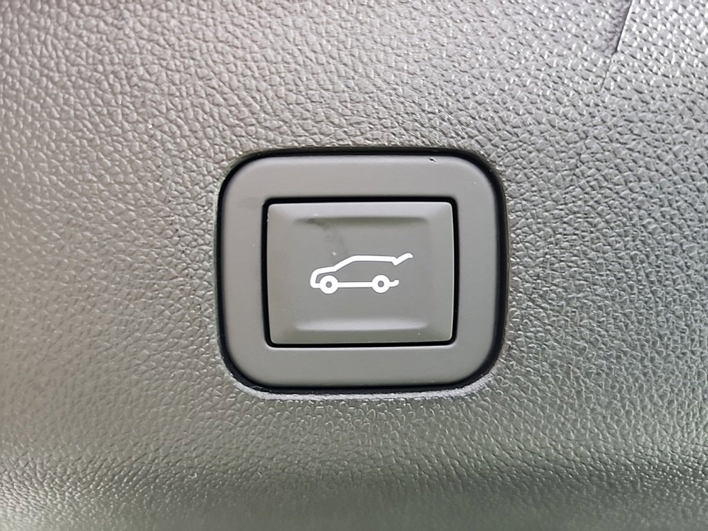 New 2026 Chevrolet Tahoe Z71 image 21