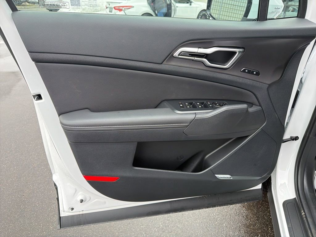 New 2026 Kia Sportage SX image 28