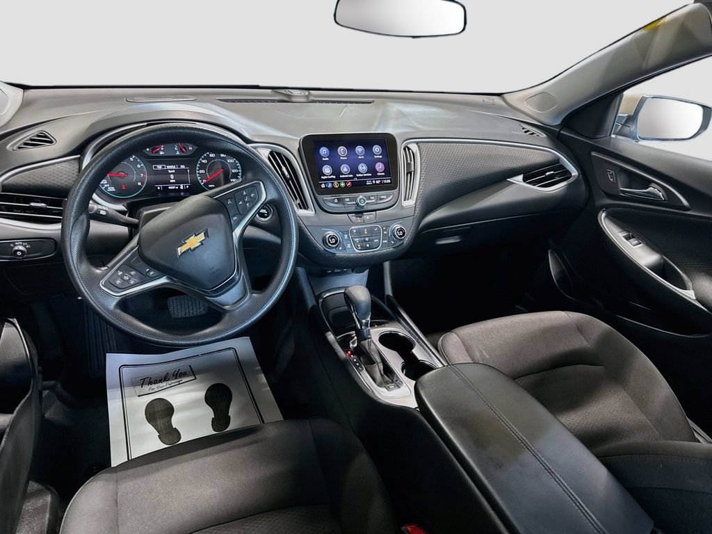Used 2025 Chevrolet Malibu LT FWD image 21