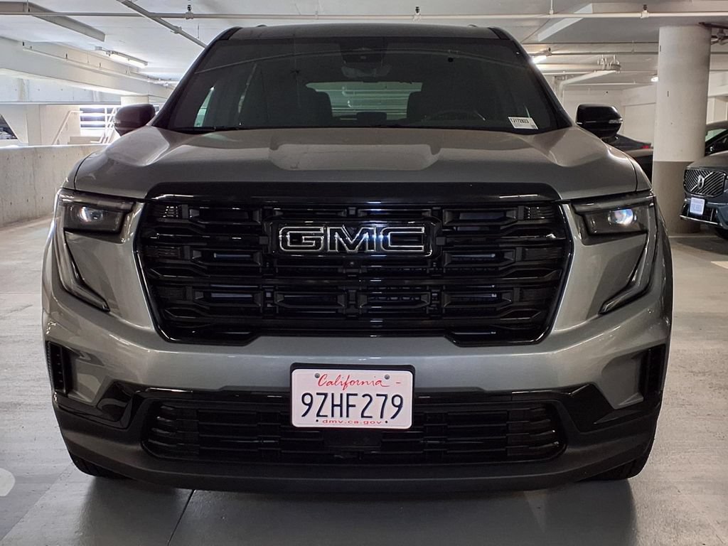 Used 2026 GMC Acadia Elevation w/ Black Edition AWD/4WD image 2