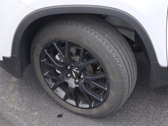 Used 2022 Chevrolet Trax LT w/ Sport Edition image 18