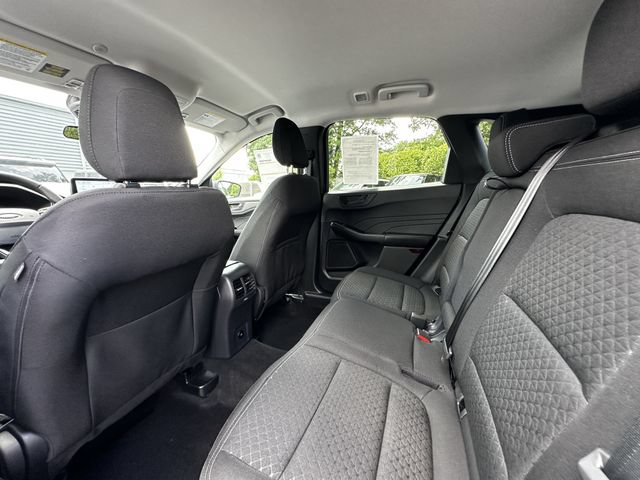 Certified 2025 Ford Escape Active w/ Cold Weather Package AWD/4WD image 18