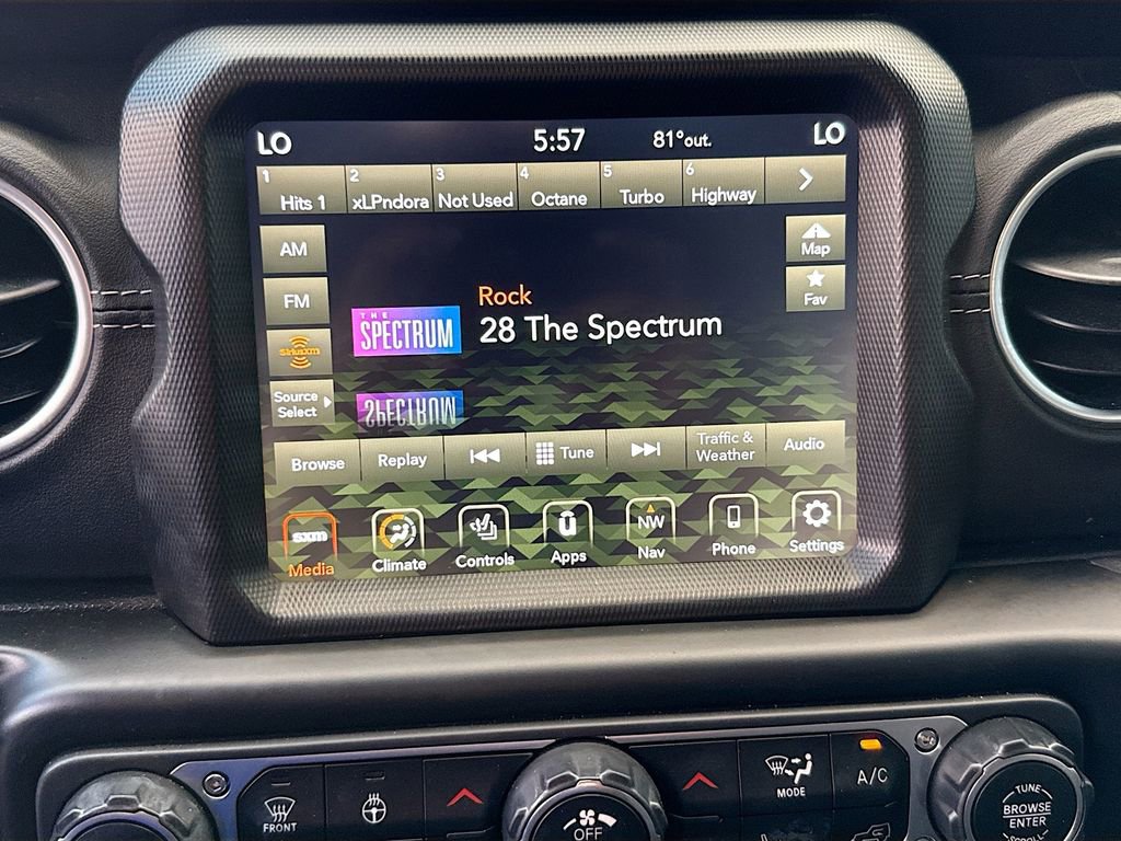 Used 2022 Jeep Wrangler Unlimited Sahara w/ Cold Weather Group image 16