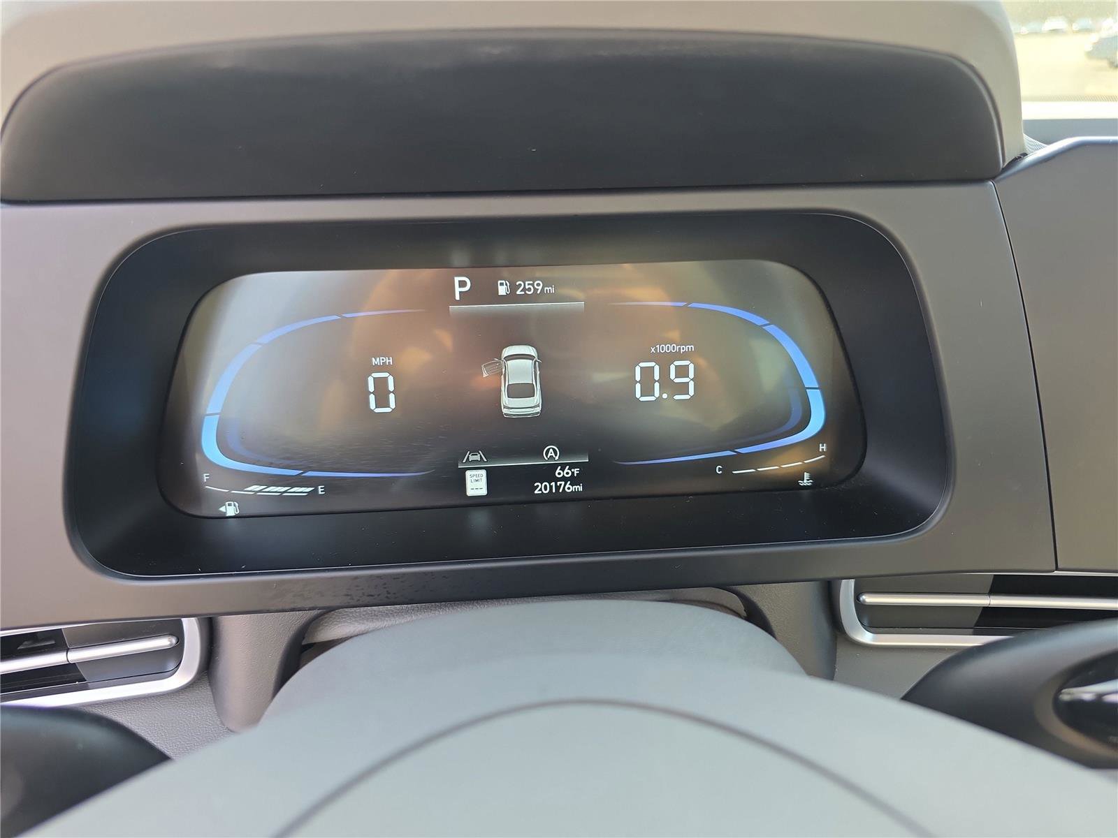 Certified 2024 Hyundai Elantra SE image 19