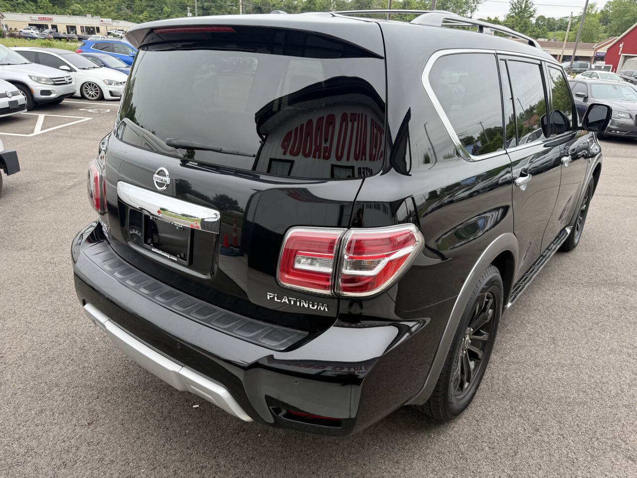 Used 2017 Nissan Armada Platinum w/ Interior Lighting Package AWD/4WD image 7