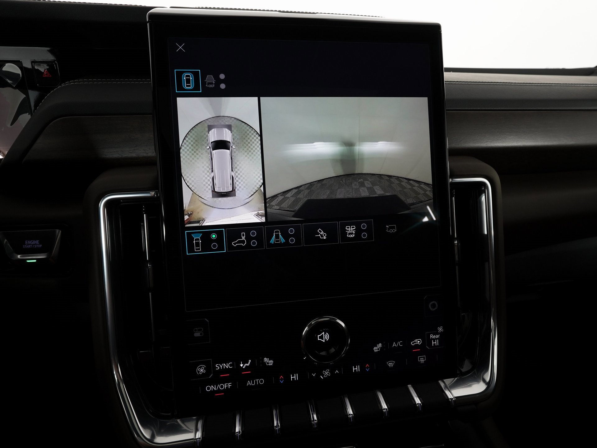 Used 2025 GMC Yukon XL Denali Ultimate image 30