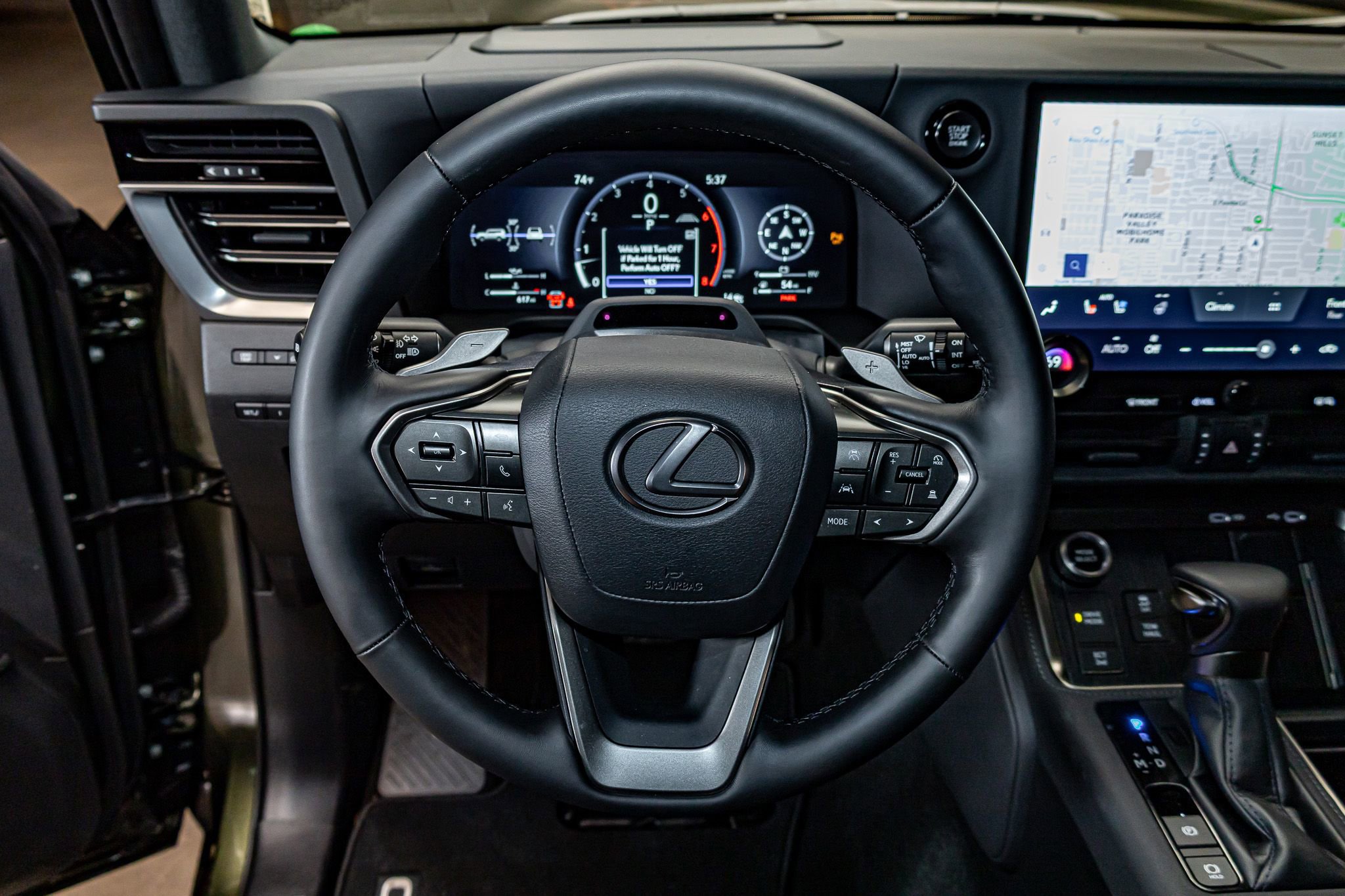 Used 2025 Lexus GX 550 w/ Cold Area Package image 15