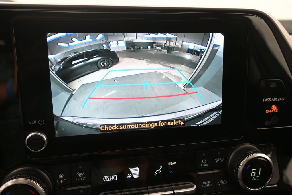 Used 2023 Toyota Highlander XLE AWD/4WD image 33