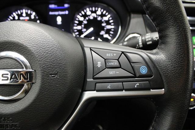 Used 2020 Nissan Rogue SL image 28