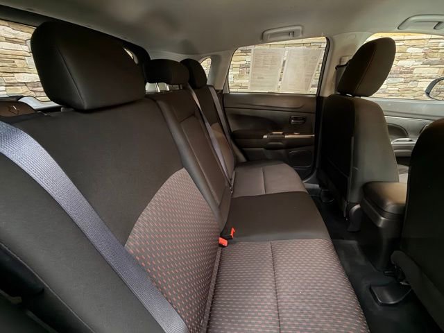 Used 2019 Mitsubishi Outlander Sport ES AWD/4WD image 30