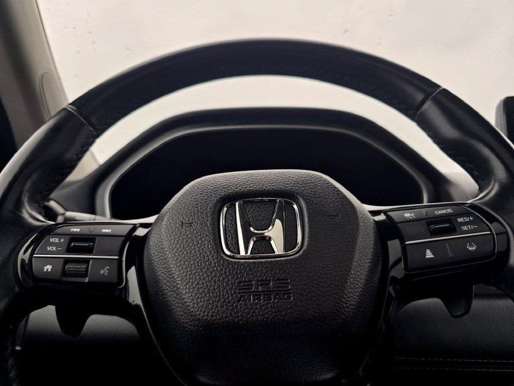 Used 2025 Honda Pilot Touring image 22