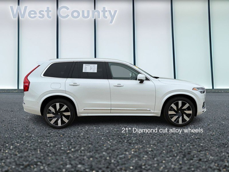 Certified 2023 Volvo XC90 T8 Ultimate w/ Protection Package Premier image 2